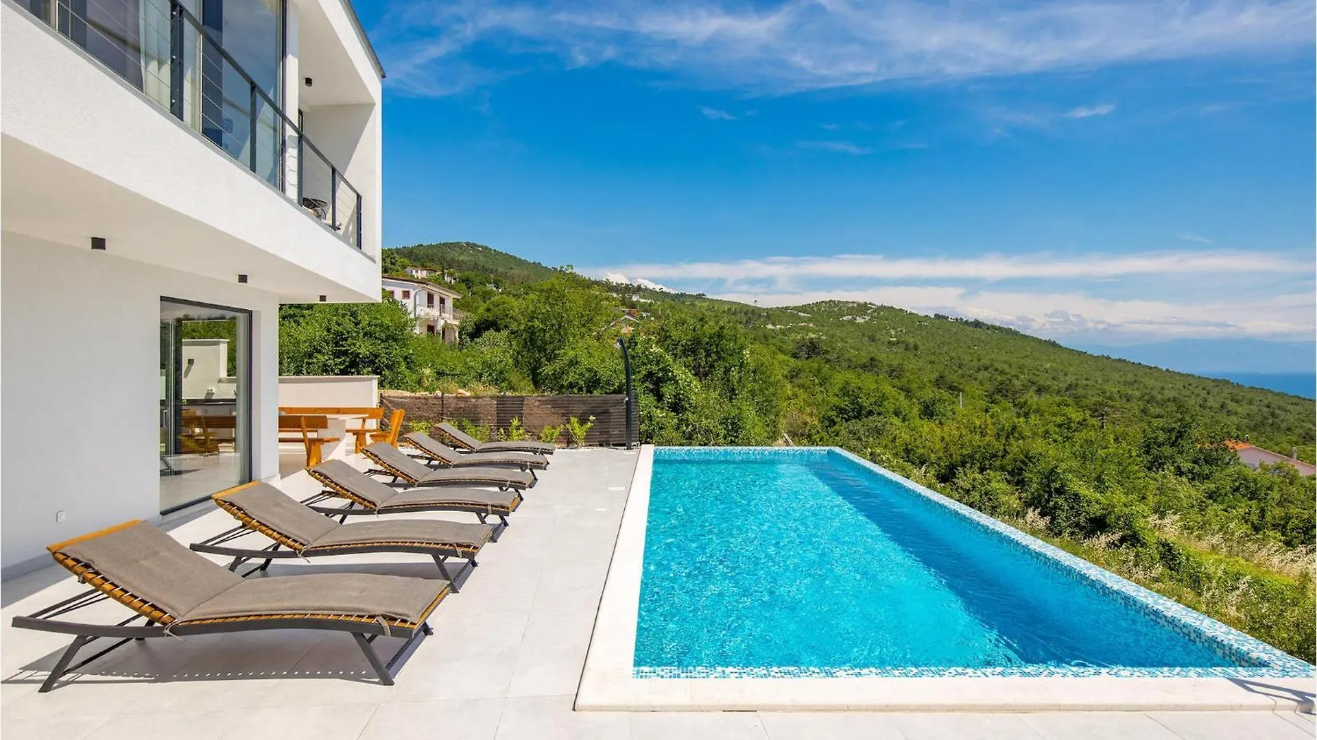Villa Murn Barci