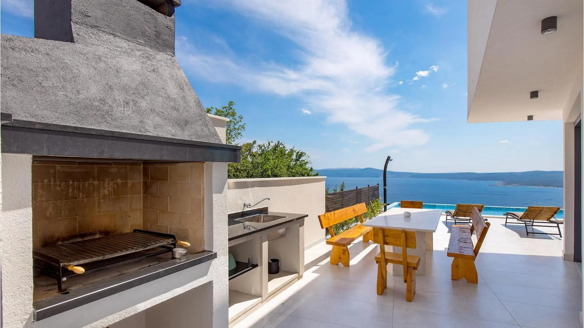Villa Murn Barci